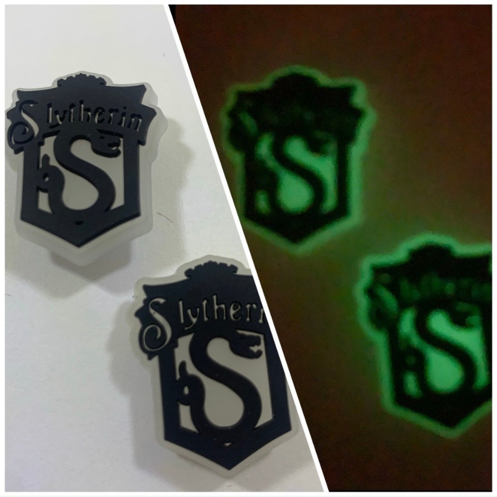 Slytherin Hogwarts, Harry Potter, Shoe Charms Collection Glow in the Dark New!